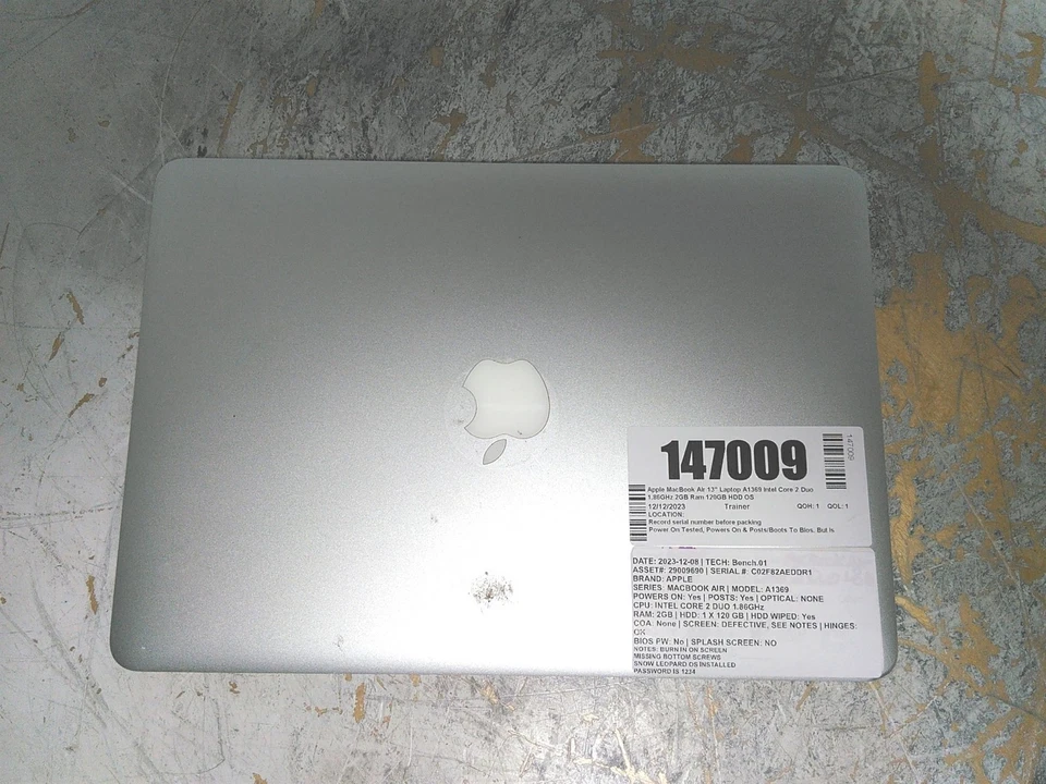 Apple MacBook Air 13" Laptop A1369 Intel Core 2 Duo 1.86GHz 2GB Ram 120GB HDD OS - Image 3 of 4