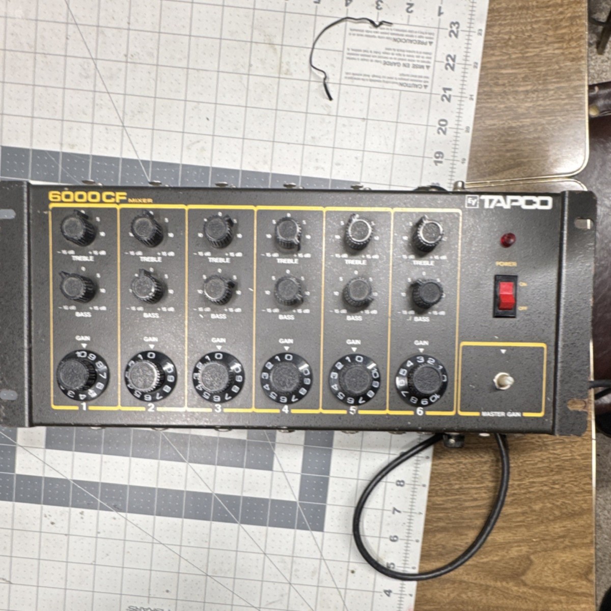 Vintage TAPCO 6000CF Analog Mixer 6-Channel Rack Mountable XLR/1/4