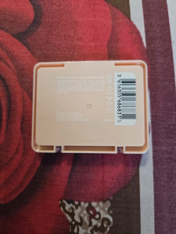 COVERGIRL Eye Enhancers 4-Kit Eyeshadow Makeup - Image 2 of 2