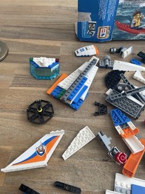 LEGO CITY: Heavy-duty Rescue Helicopter 60166 + Other Sets ? Parts Lot