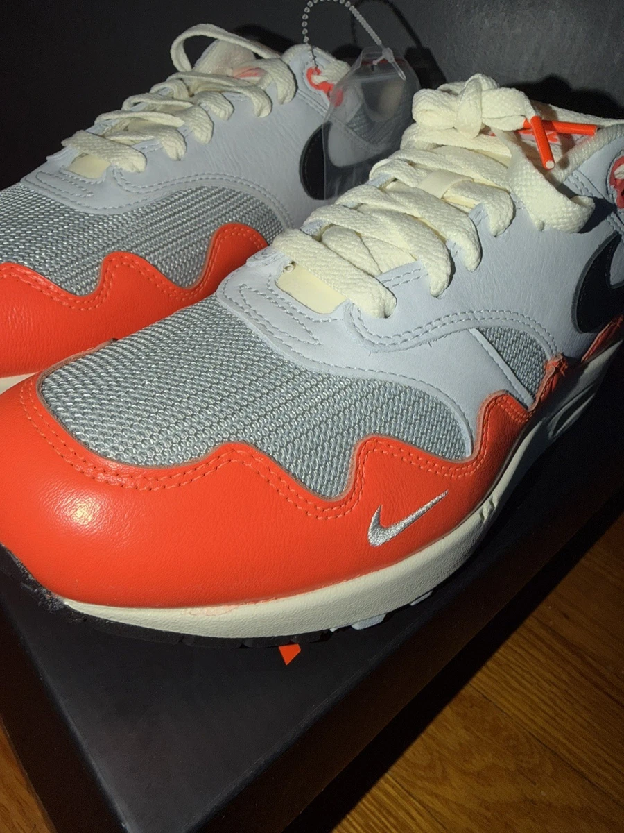 Nike Air Max 1 Essential Hyper Crimson for Sale | Authenticity