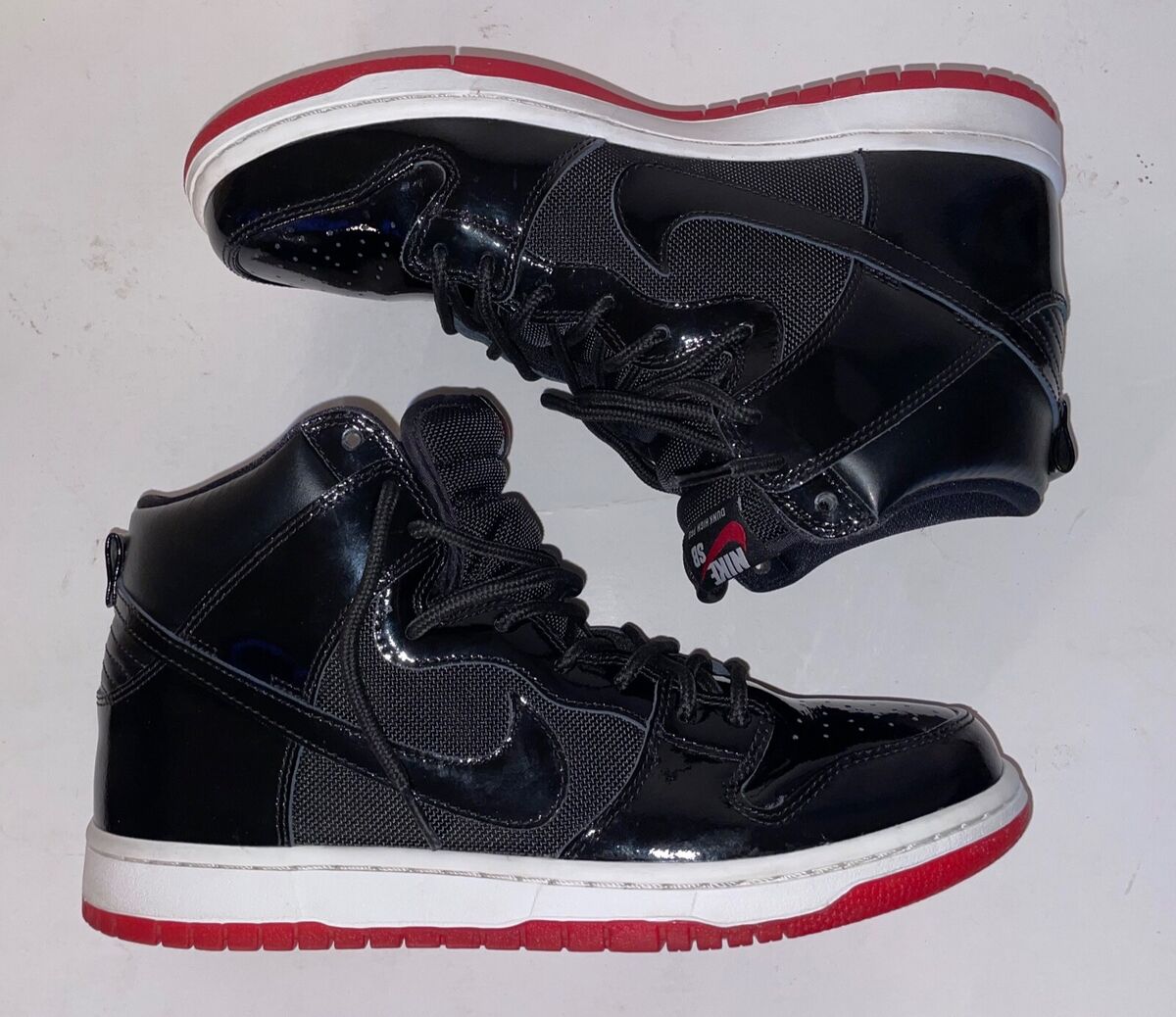 RARE Nike SB Dunk High Hi Bred Black Red Patent Leather RARE Nike SB Dunk High Hi Bred Black Red Patent Leather