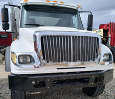 International Workstar 7600 3579745c92 Grille Chrome Wbugscreen 3579745c91