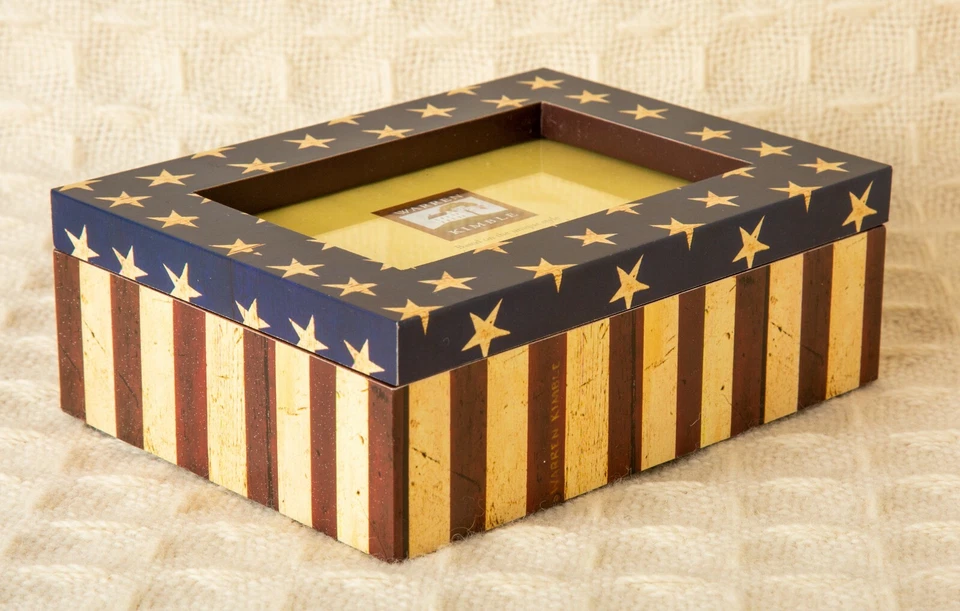 FLAG PHOTO BOX Warren Kimble FOLK ART 6x4 FETCO Frame Jewelry Keepsake Americana - Image 3 of 4