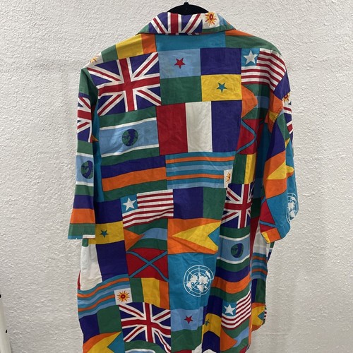 Vintage Gottex Short sleeve button Worlds Flag All Over Design XL - Picture 6 of 6