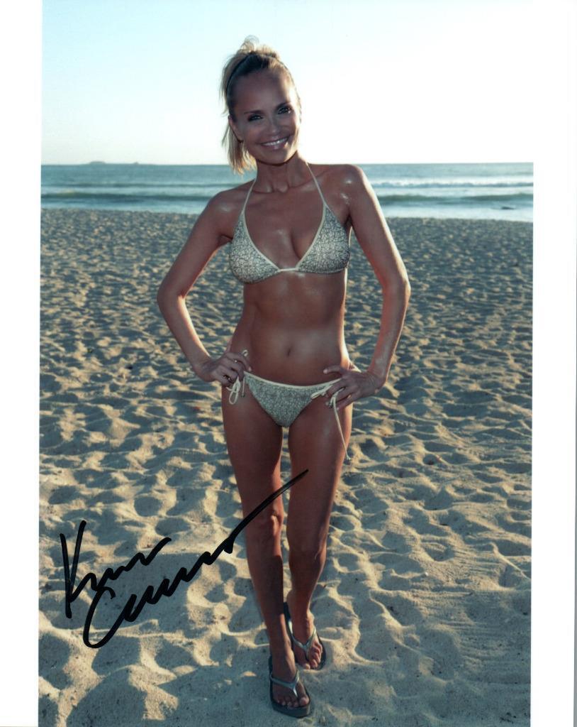 Kristin Chenoweth Body
