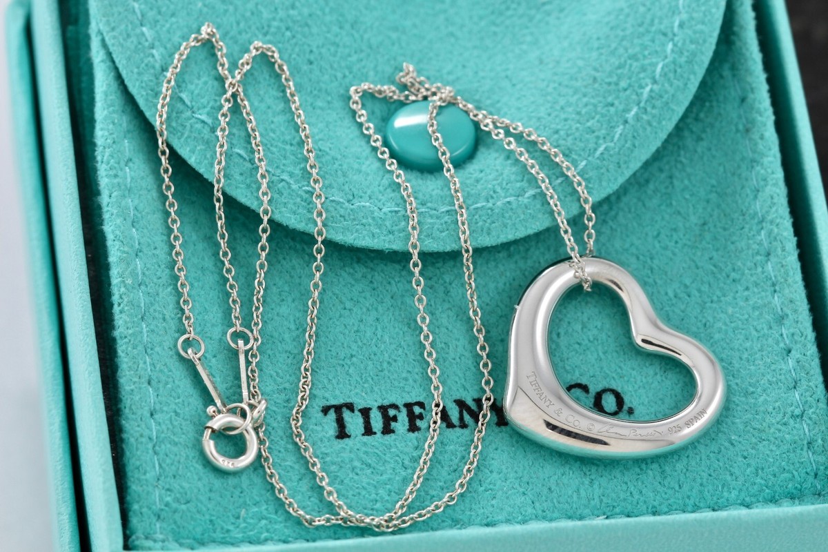 Tiffany & Co. Elsa Peretti Silver 22mm Open Heart Pendant 16