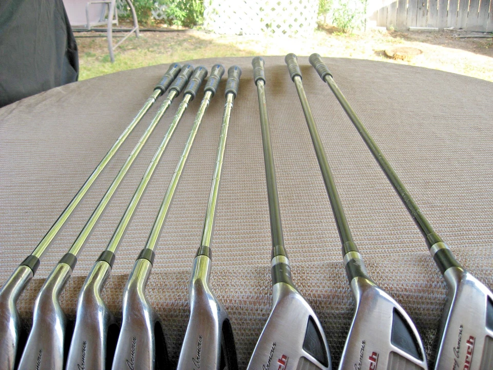 SET OF 8 TOMMY ARMOUR TORCH 6-9-PW IRONS AND 3-5 HYBRDS /RH - Image 3 of 4
