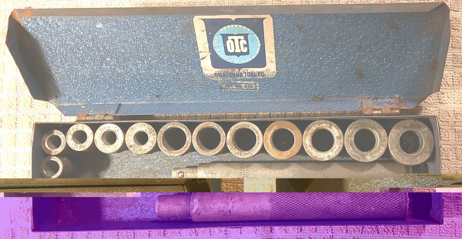 Vintage OTC 818 Bushing Driver Set Metal Tool Box Owatonna Tool Co USA MADE.