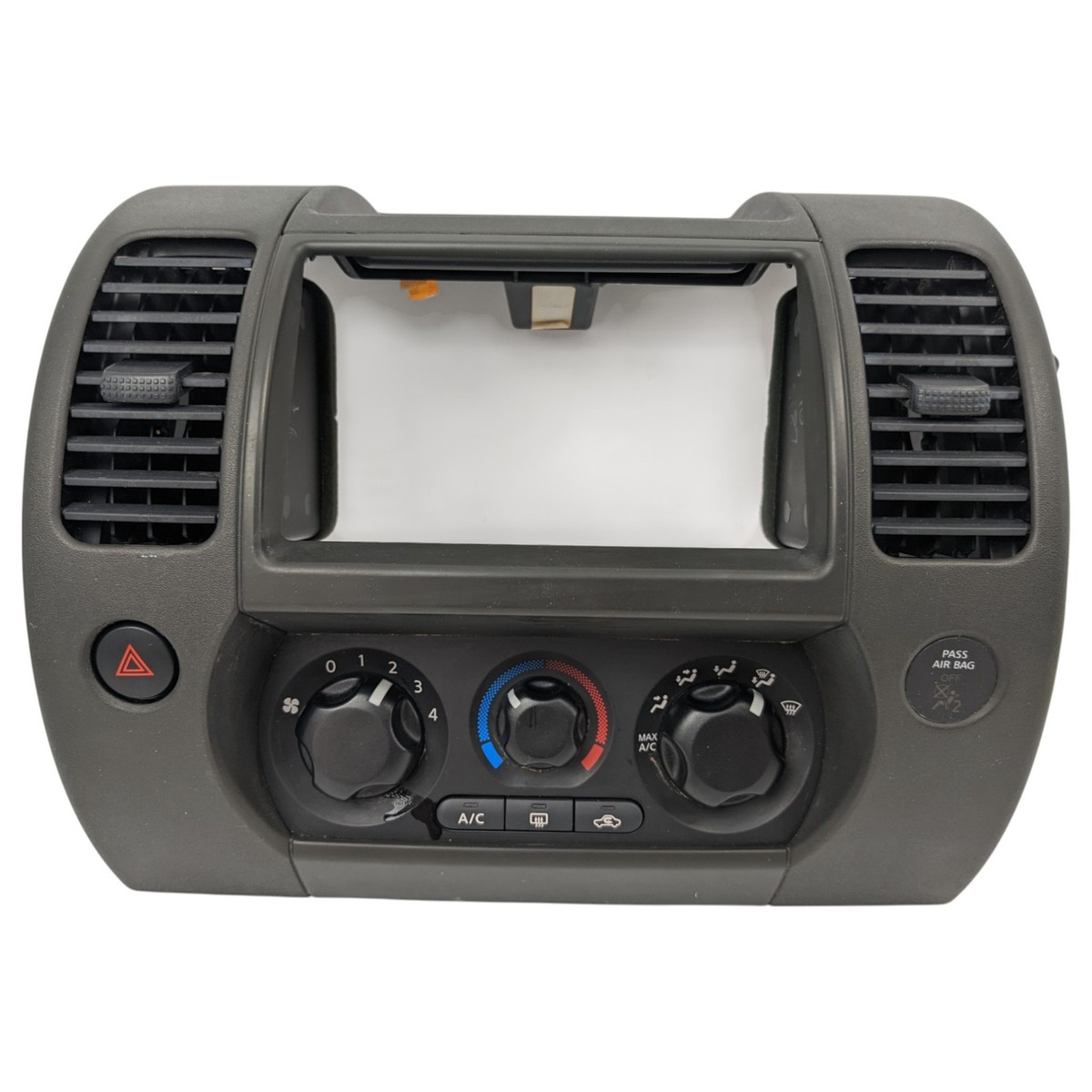 Kane5nページ 05-12 Nissan Xterra Pathfinder AC Climate Hazard Control Radio