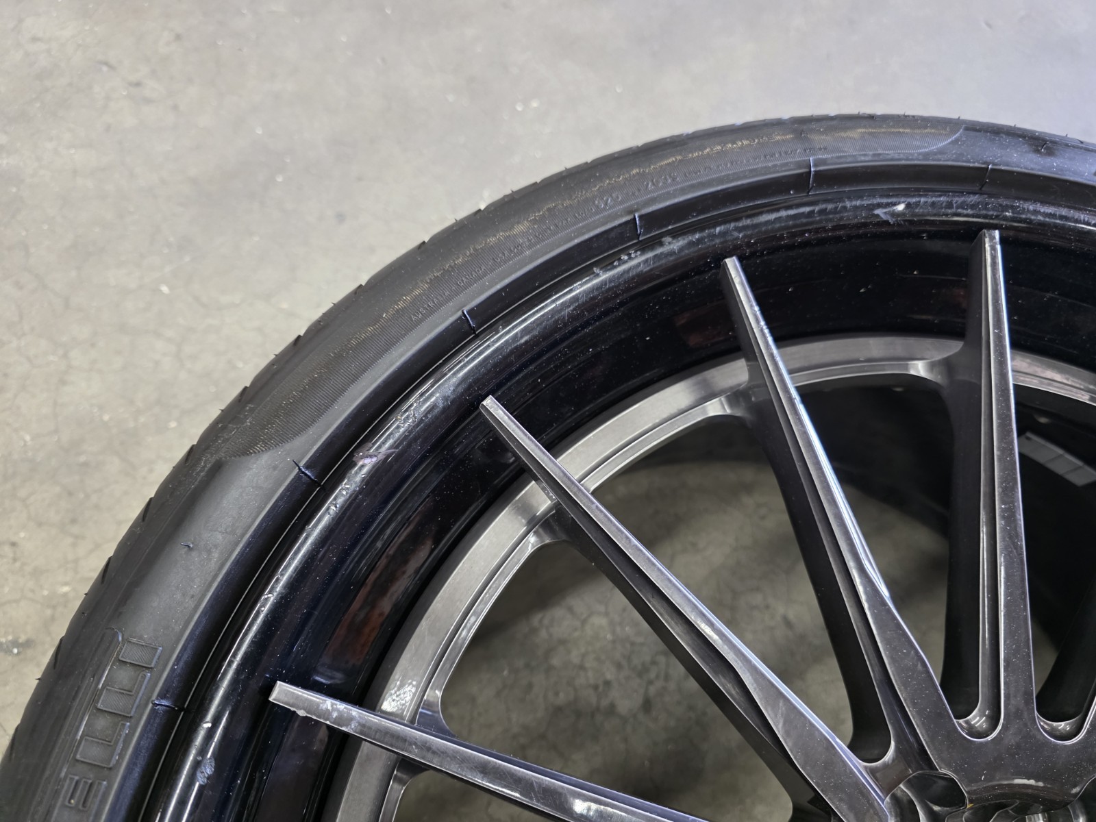 FERRARI 458 488 F8 ADV1 CS SERIES 7510 WHEELS SET WITH TIRES 