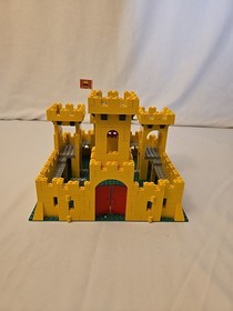 LEGO Castle 375/6075 - Vintage (1978) 99.1% Complete w/ minifigs READ DESCRIPTIO