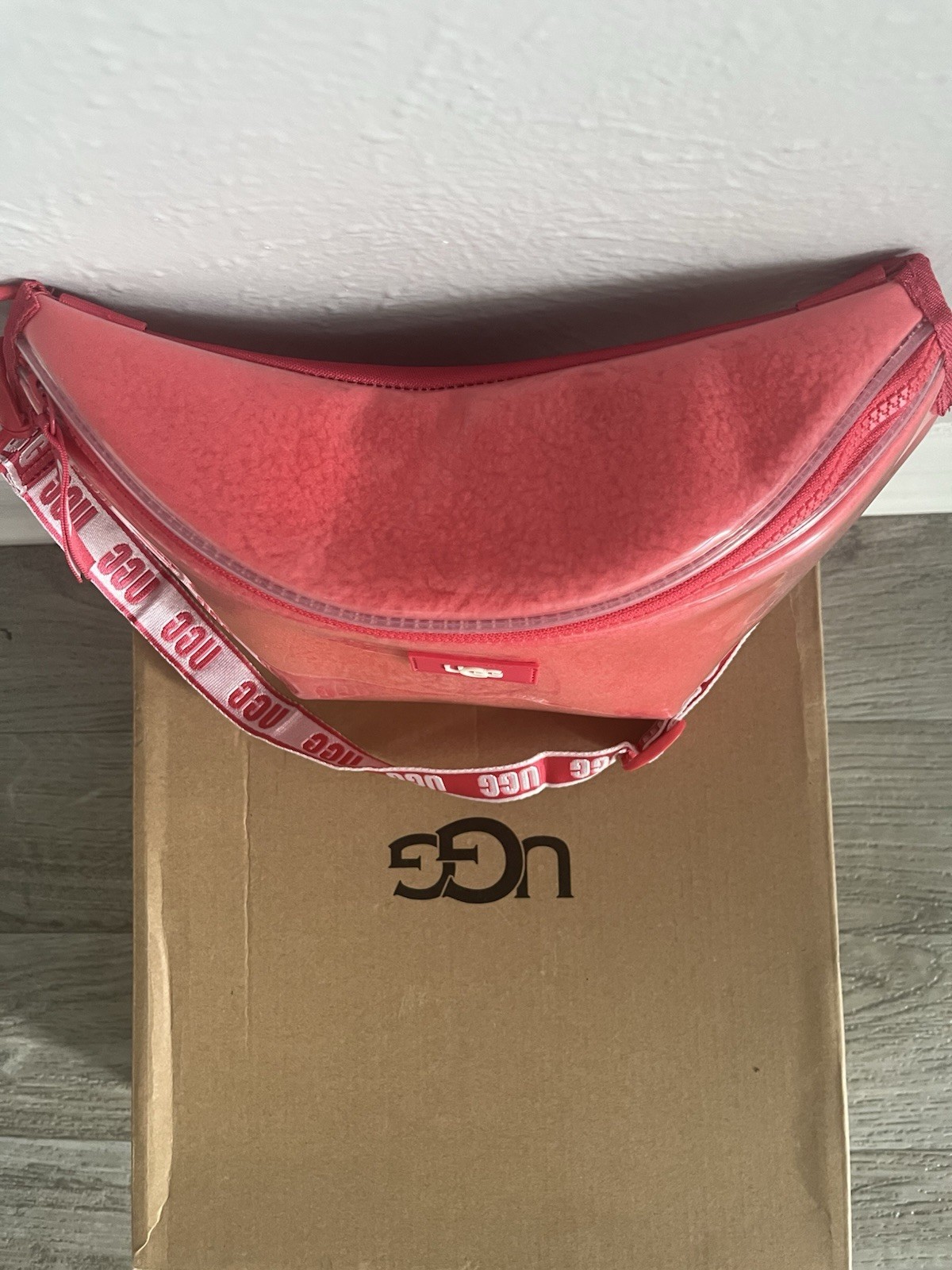UGG Clear Mini Red Waterproof Pull On Ankle Rain Boots Women’s 10 w/fanny pack image 10