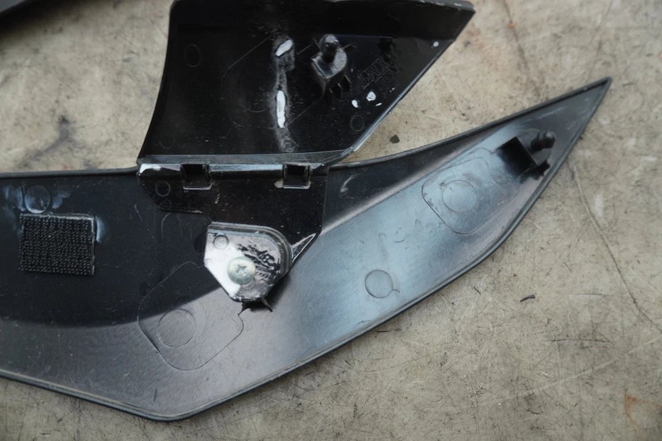 2024 SUZUKI GSXR 1000  LEFT & RIGHT TANK SEAT SIDE FAIRINGS PLASTIC E-480 Foto 4 de 4