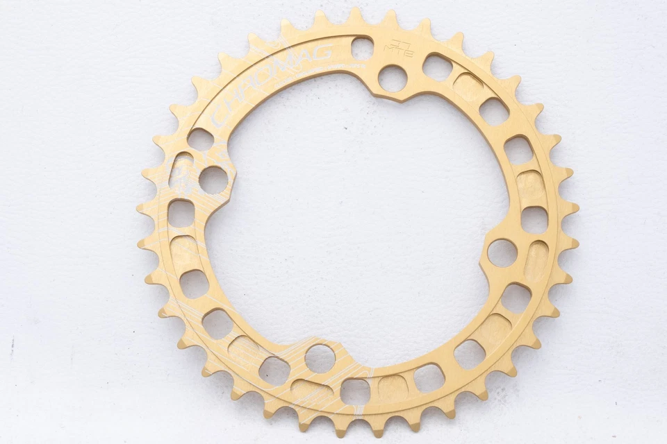 PLATO CHROMAG 37T 104 BICICLETA DE MONTAÑA VINTAGE 4 BRAZOS DORADO DE UNA SOLA VELOCIDAD Foto 2 de 4