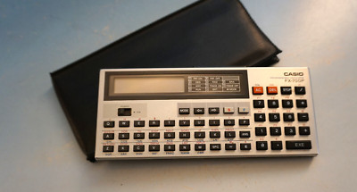 Vintage Casio FX-700P Calculator Taschenrechner Minicomputer (F024-2347)