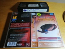 STAR TREK - VOYAGER Season 1 Volume 1 (Caretaker) - Rare 1995 Paramount Pictures