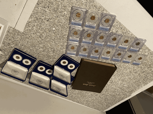 Dansco Album w 105 Lincoln Cents 1900's + 16ea PCGS graded Pennies + more! - Picture 1 of 19