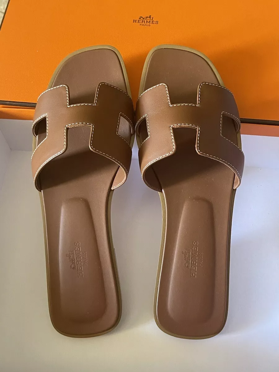 Oran store sandal gold