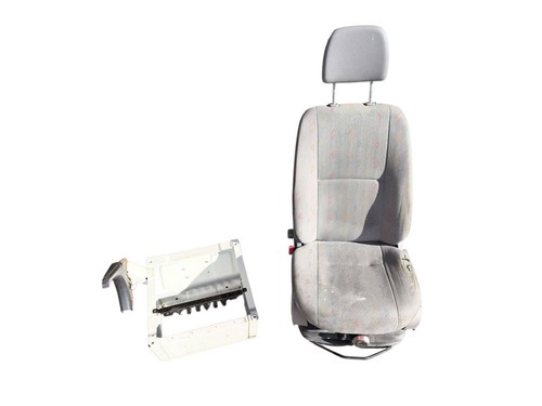 Volkswagen Crafter 2009 Vorne links Fahrersitz 13104748 RTX170657