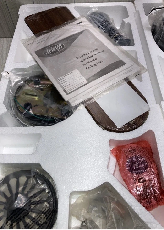 Rare Hunter Westover 52” Bronze Ceiling Fan w/ Heater & Remote 21894 Cherry - Image 3 of 4