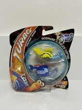 TURBO RACING TEAM SKIDMARK vs POLICE COPTER SHELL RACERS DREAMWORKS MOSC 2013