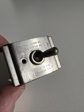 10a-250v 15a-125v toggle switch 1hp 1-2-3Ph