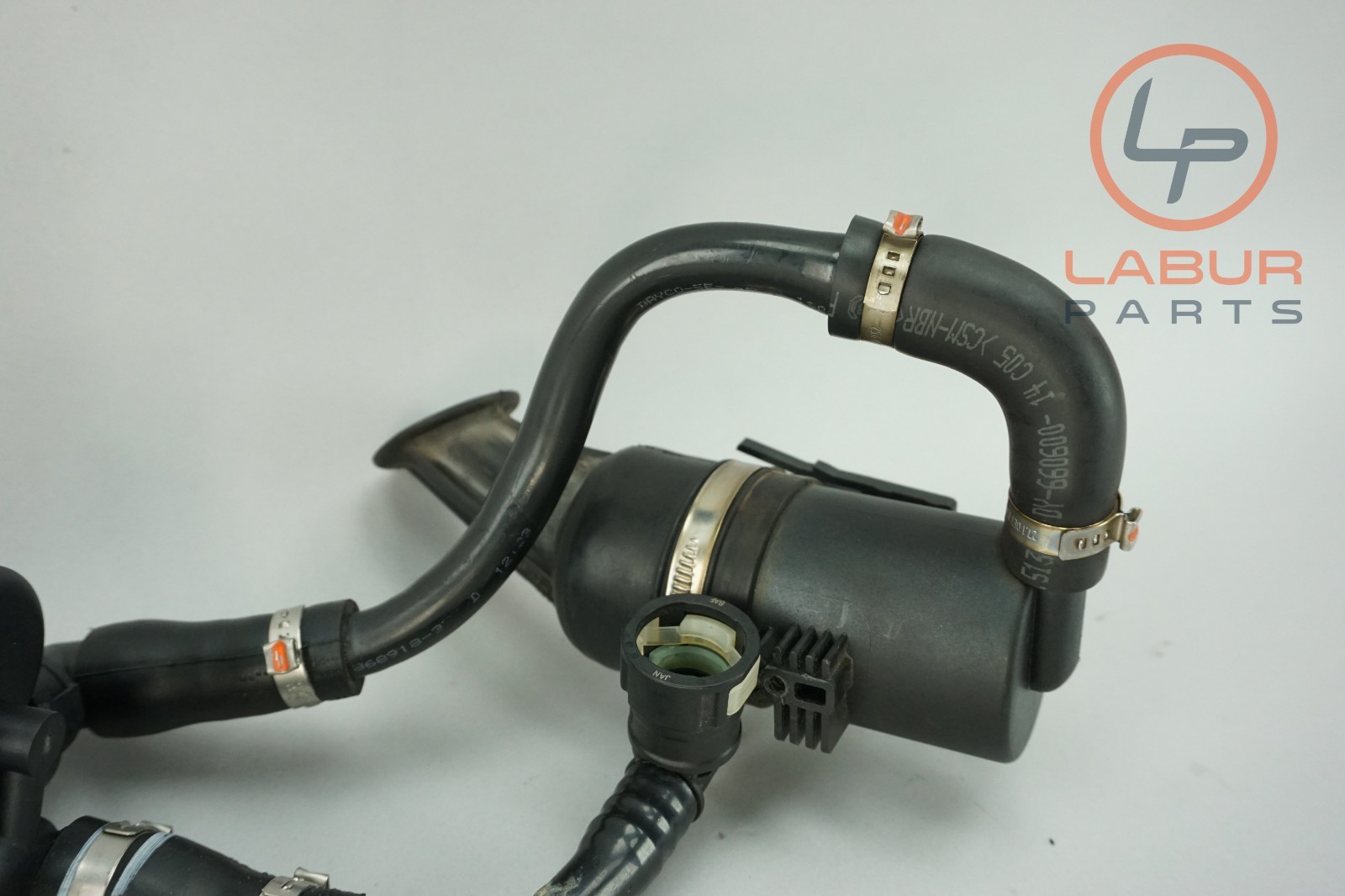 M139 04-07 Maserati Quattroporte Bosch Fuel Leak Detection Pump Unit A811