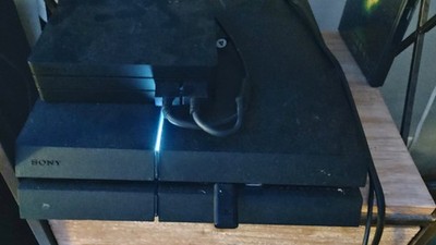 Sony PlayStation 4 PS4 Console Lot w/ Controllers, PS VR Headset, Games & Cables