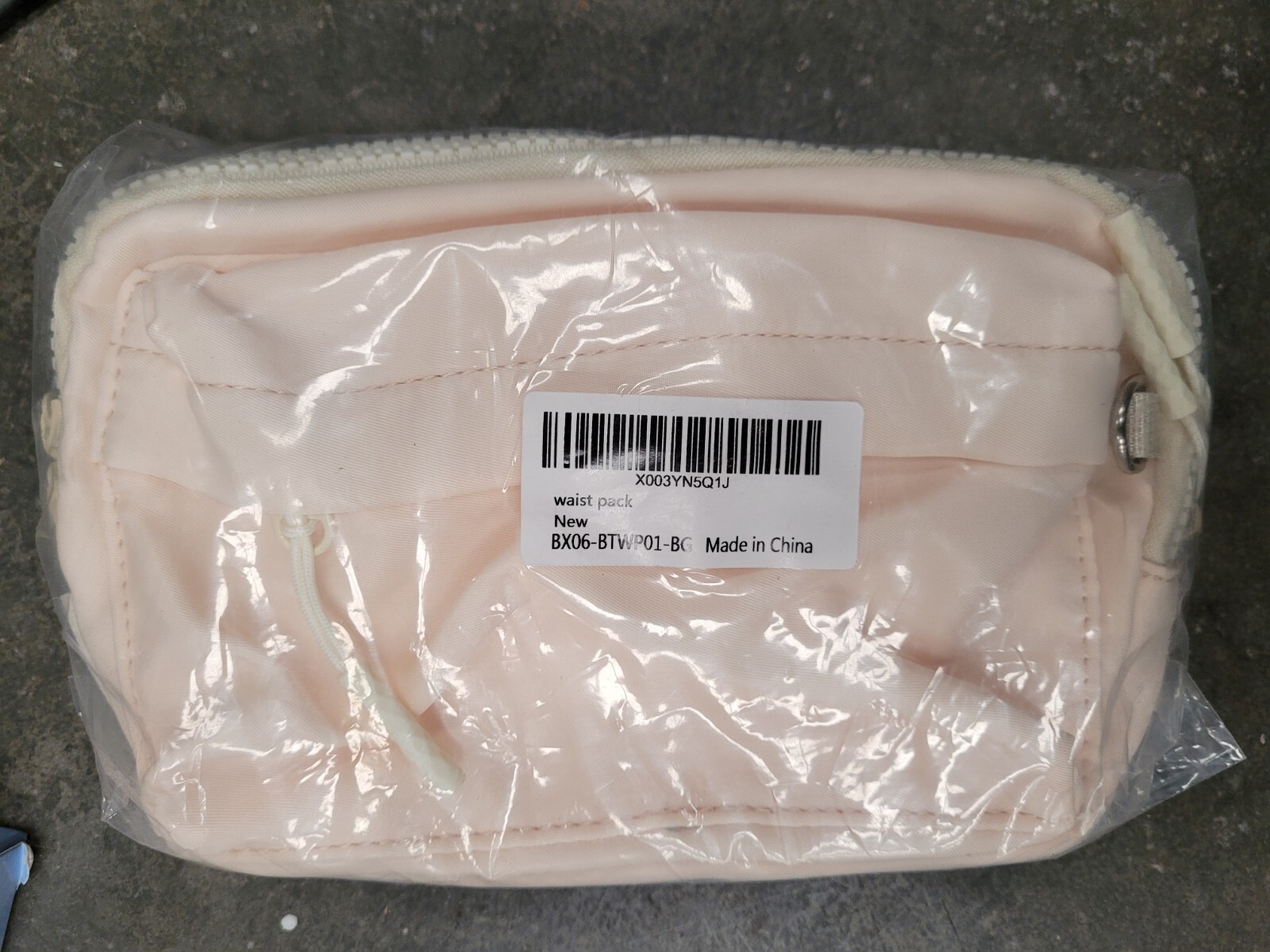 Light Pink Waist Belt Fanny Pack for Hands-Free Convenience