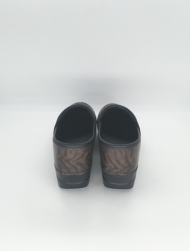 9003 Dansko Womens Professional Zebra Brush Off Brown Clog Size 38 EU 7.5-8US - Picture 9 of 9