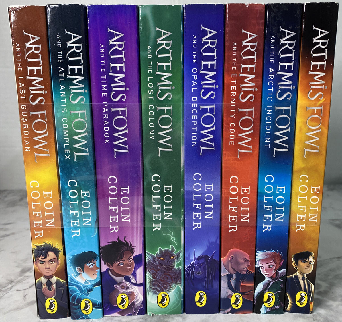 Livro artemis fowl and the time paradox de eoin colfer (inglês)