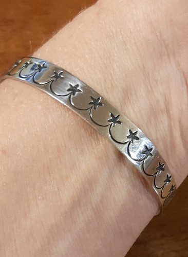 Vintage Sterling Bernice Goodspeed Star Bangle Bracelet