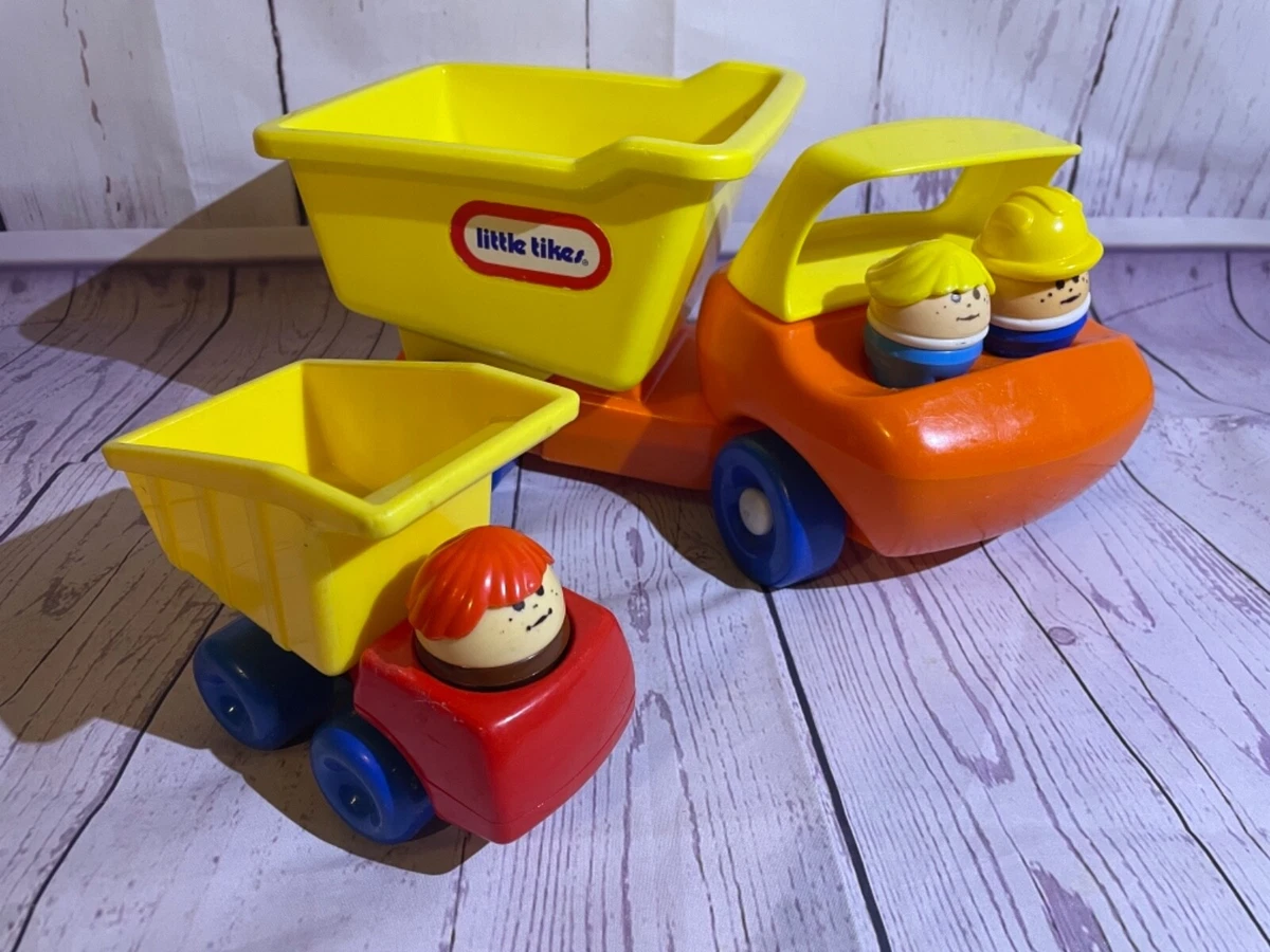 Vintage little tikes dump truck hotsell