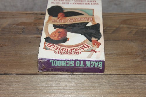 BACK TO SCHOOL (VHS,1986)Rodney Dangerfield - Foto 5 di 12