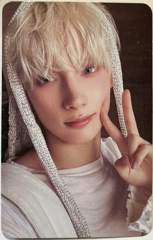 TXT Photo Card TOGETHER Weverse Album B Ver. Official – Choose