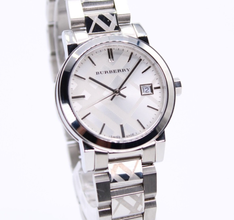 Наручные часы Burberry The City BU9144