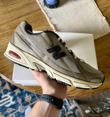 Men s 8 / Women s 9.5   JJJJound Mushroom New Balance 740N Brown  