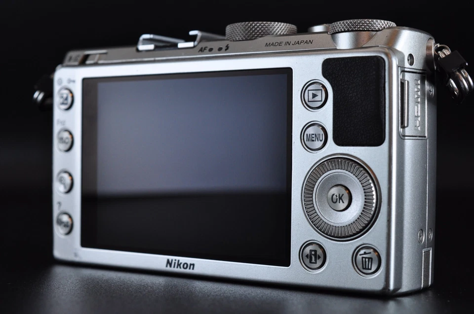 [Garantie 1 an] Appareil photo numérique compact Nikon Coolpix A DX Silver 16... - Photo 4/4