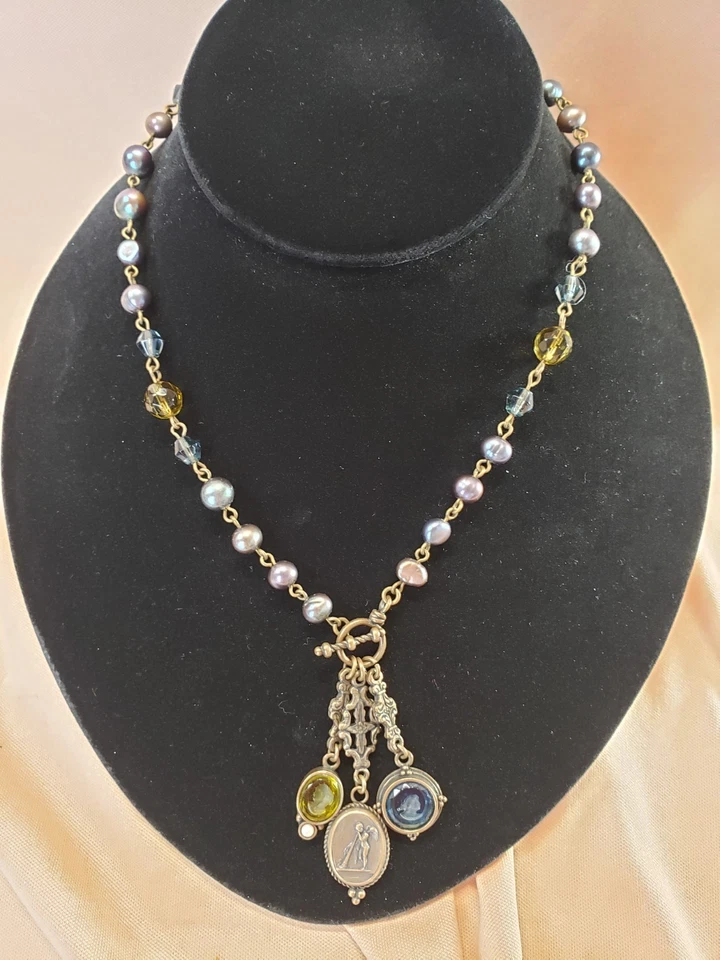 Collar Extasia Pavo Real Perla y Vidrio Camafeo Dijes Foto 2 de 4