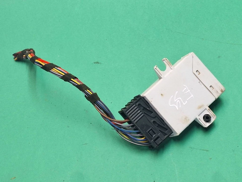 BMW 5 E39 2000 Centralina/Modulo per Gancio di Traino 61356908767 - Immagine 4 di 4