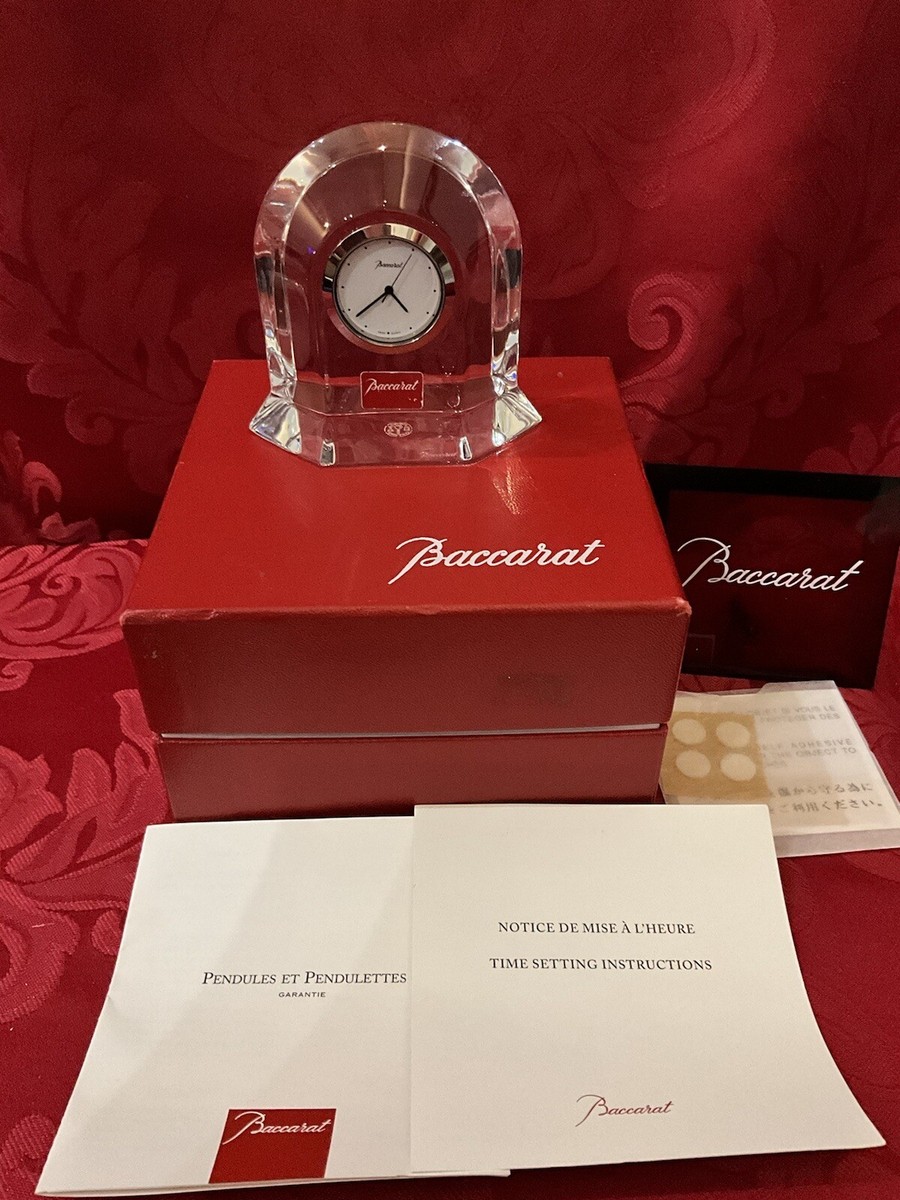 Baccarat クリスタル 置時計 レッドボックス付き NIB NEW FLAWLESS Exceptional BACCARAT France Art Glass Clear VEGA