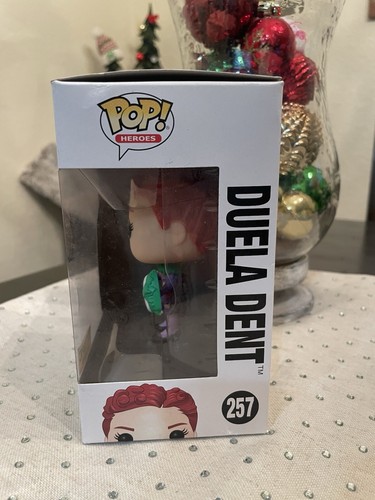 Duela Dent Pop! Bombe Hero's DC Comics - Foto 2 di 7