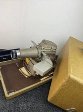 Vintage GoldE Manumatic Slide Projector 300-P-1042 Blower w Case