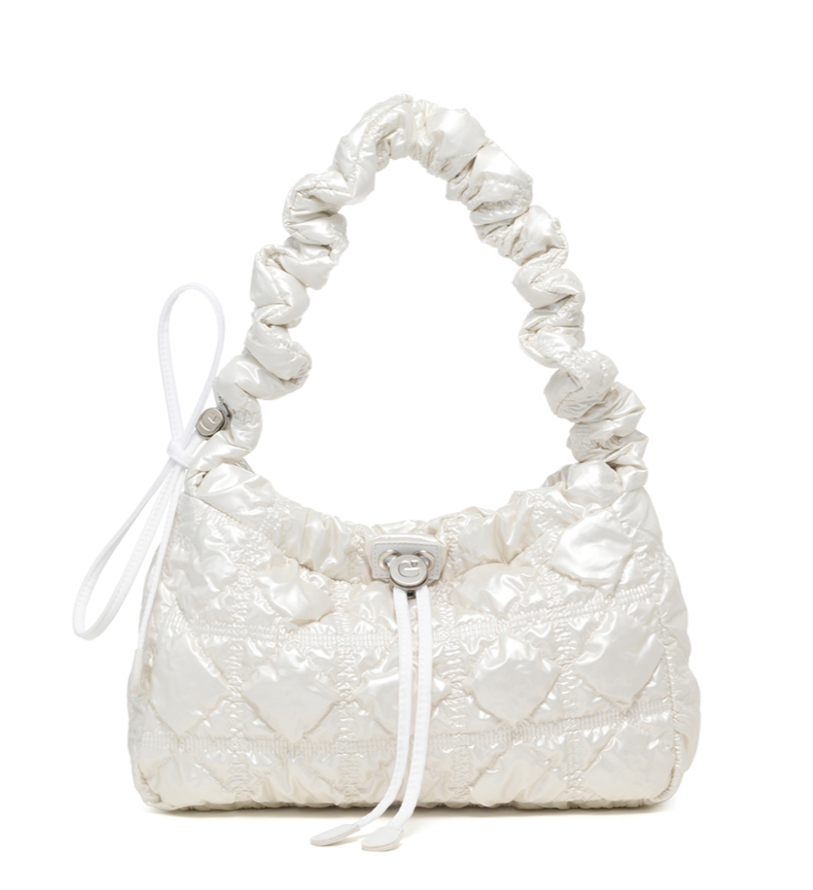 ～carly 出品～ Carlyn Joy PEARL WHITE / Tote, Shoulder, Crossbody Bag | eBay