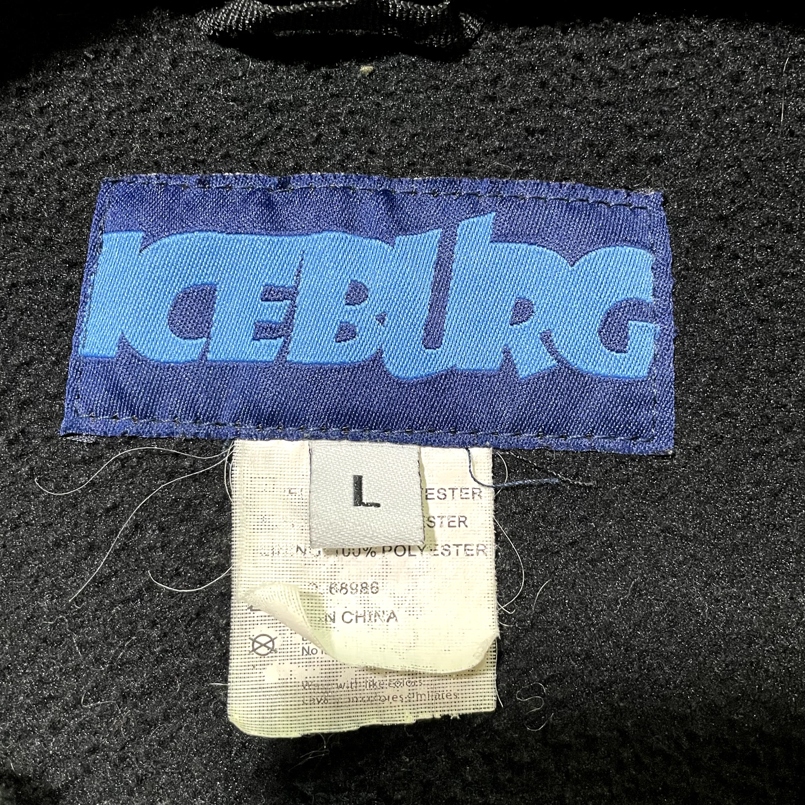 Vintage Iceberg History Fleece Zip Up Jacket Large Black Gorpcore 90s Rap Hiphop - product detail image 2