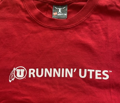 Running Utes University Utah Red T Shirt Men M Hanes Beefy T NCAA Football - Picture 2 of 4