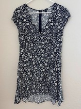 J Crew Mercantile Ditsy Floral Faux Wrap Dress Sz 8 Navy Blue Cap Sleeve Tiere