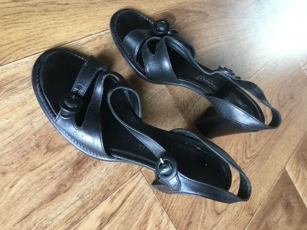 Women Luciana Romanelli Heels Black Leather 37