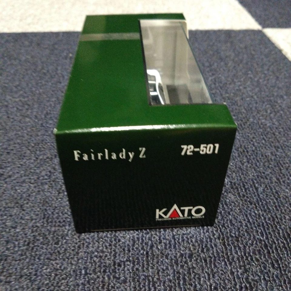 KATO 1/43 Fairlady Z Z32 белый - Изображение 2 из 3